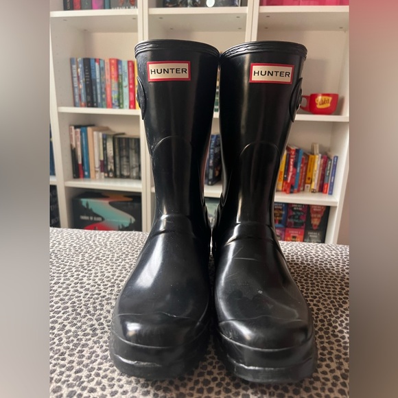 Hunter Boots - Picture 1 of 3